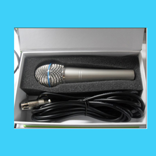 wired microphone 02